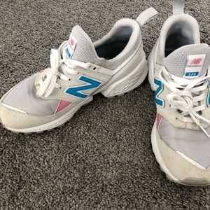 New Balance 574s V2